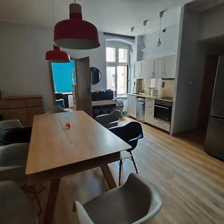 Apartamento Pi 314 Old Town - 4 Bedroom Poznań